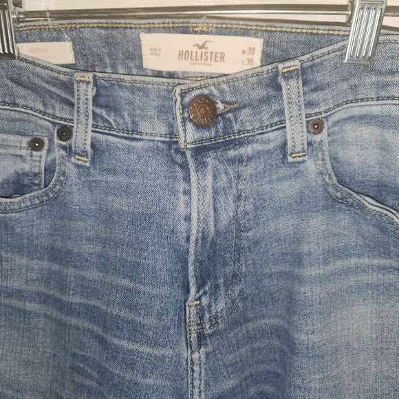 GUC Hollister Jeans 30/30 - Picture 3 of 3